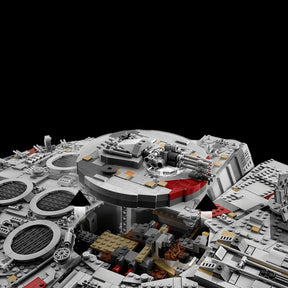 Millennium Falcon (7541 peças)