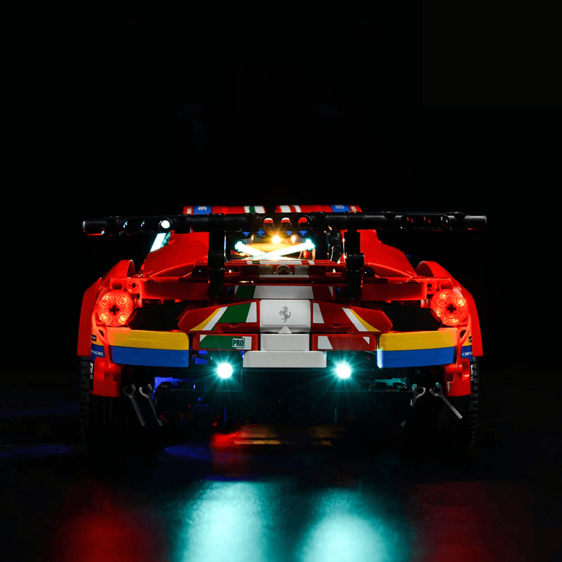 Ferrari 488 GTE (1677 peças)