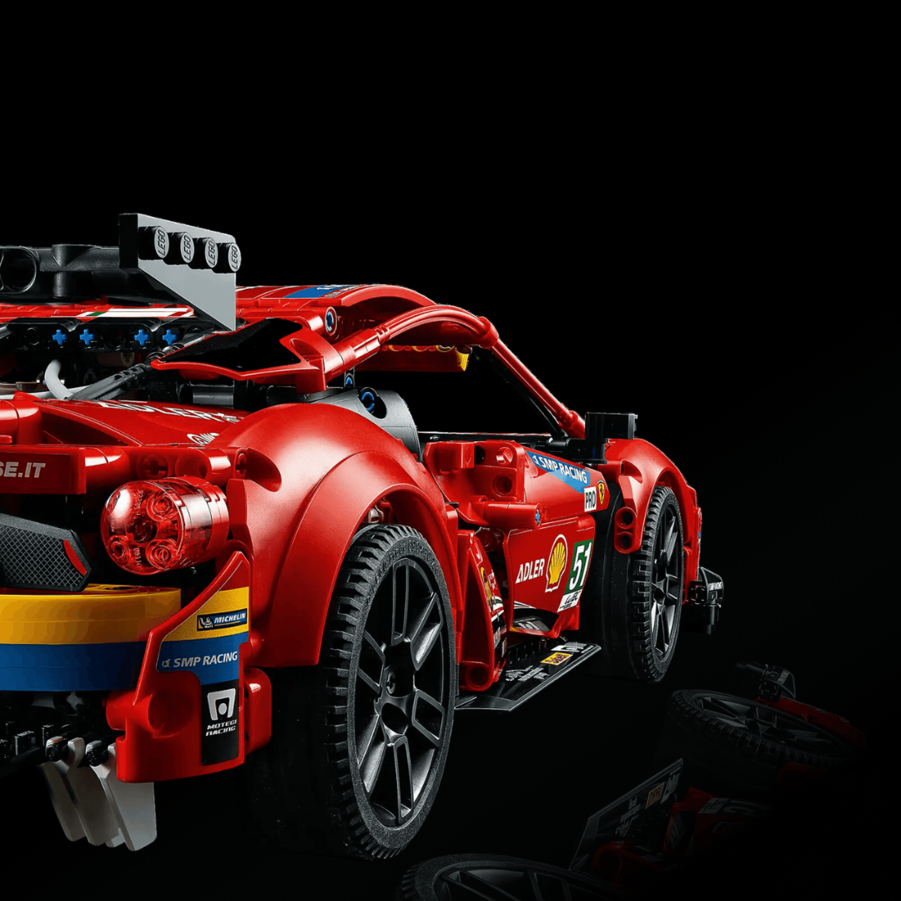 Ferrari 488 GTE (1677 pçs) OFF