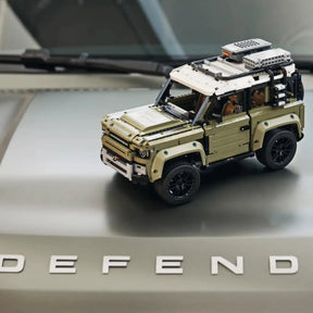 Land Rover Defender (2573 pçs)